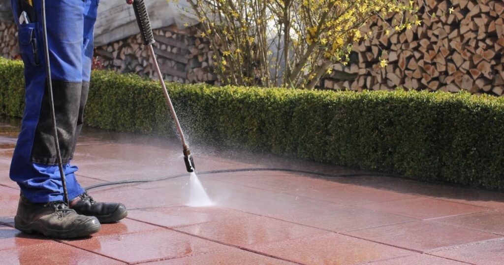 Benefits of Expert Pavement Pressure Cleaning by Supreme Clean Au 2 Pressure Washing