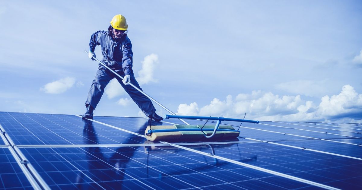 Solar Panel Cleaning
